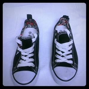 Women's sneakers